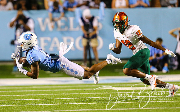 College Football: “NCAA Football 2022: Florida A & M vs UNC AUG 27